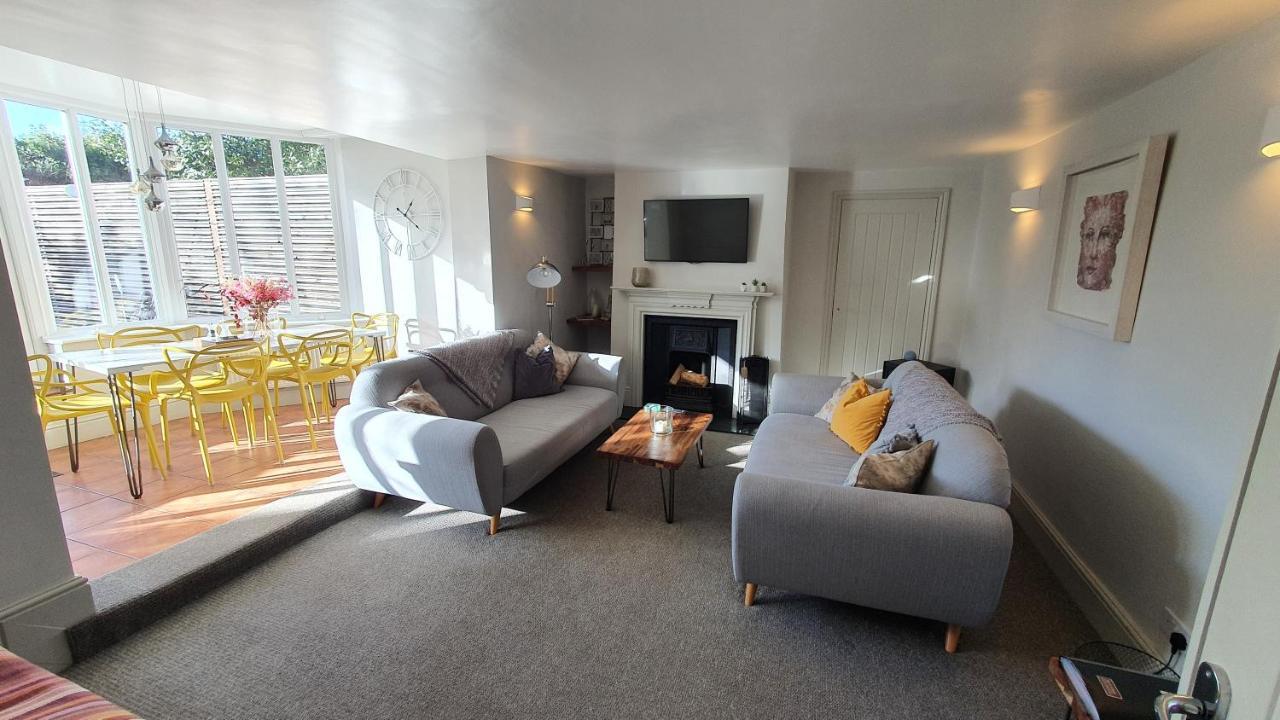 Holly Cottage, Hidden Gem In The Yorkshire Wolds Welton  外观 照片
