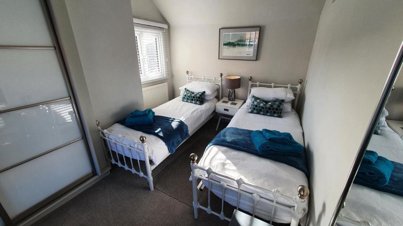 Holly Cottage, Hidden Gem In The Yorkshire Wolds Welton  外观 照片